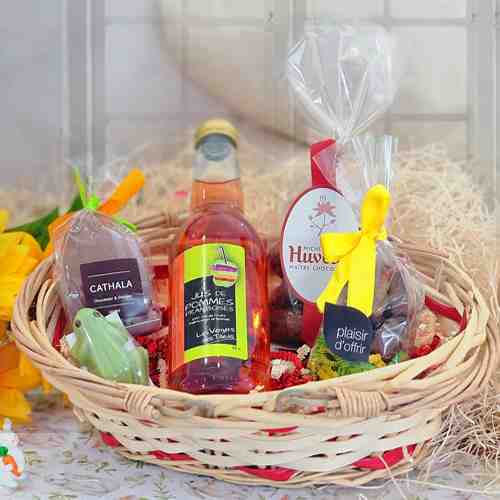 Easter Chocolate Basket-Easter Gift Baskets Send To Germany