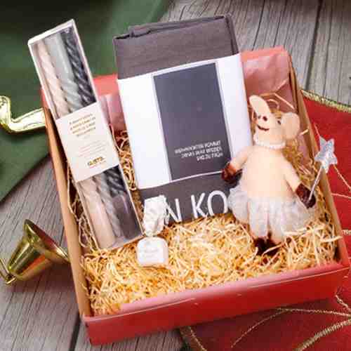 Big Friend Christmas Box-Send Christmas Gift Box To Augsburg