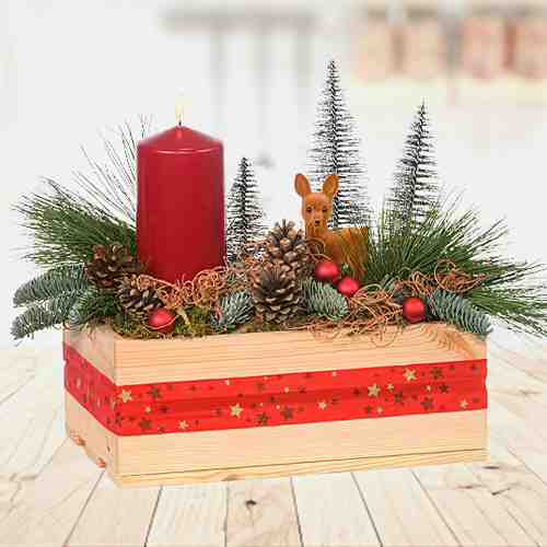 Red Advent Arrangement-Send Christmas Wreath to Heilbronn