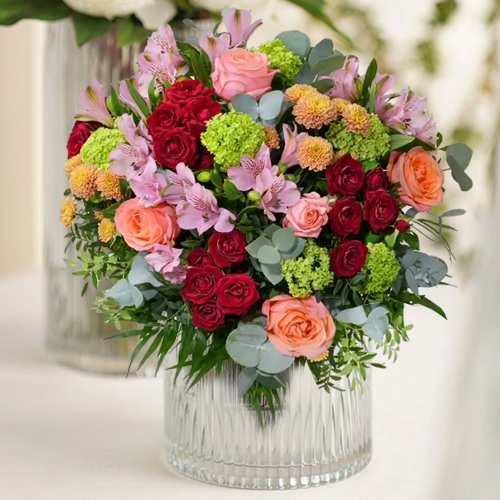 - Mixed Flower Bouquet For Valentine's Day Delivery