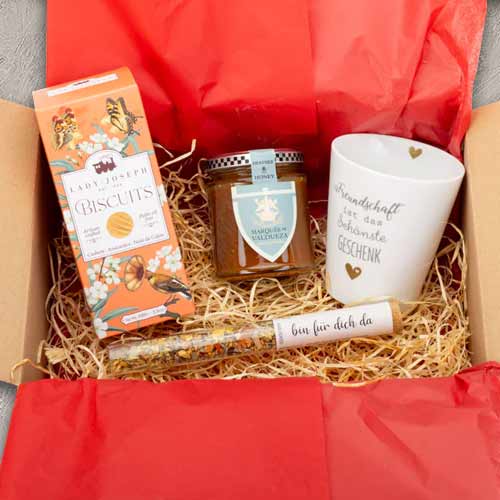 - Gift Hamper Delivery For Best Friend