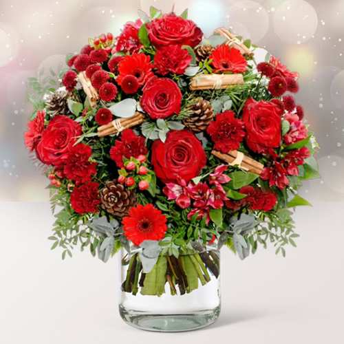 - Christmas Bouquets With Red Roses For Holiday Cheer