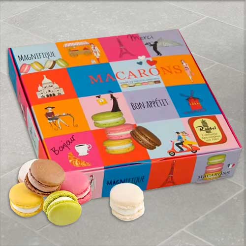 - Macaron Gift Box For Holidays And Celebrations