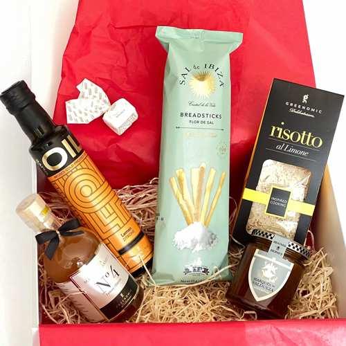 - Holiday Breakfast Gift Box For Couple