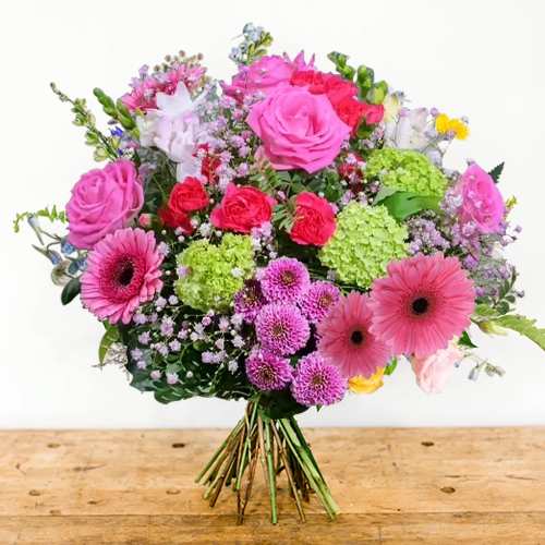 - Women's Day Flower Bouquet For Her